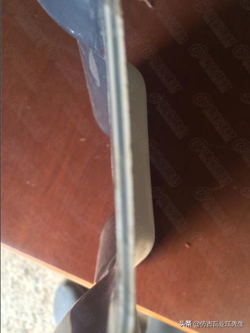 白底樹脂瓦質量好？揭開各白底樹脂瓦的秘密，曝光真相，還原事實